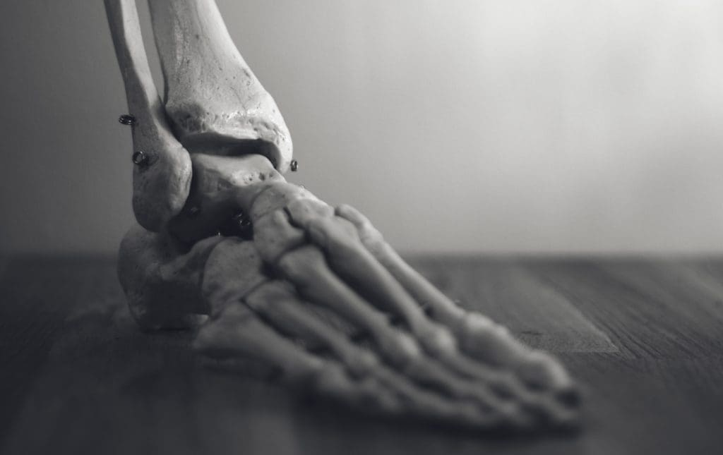 KICK YOUR FOOT AND ANKLE PAIN WITH PHYSICAL THERAPY
